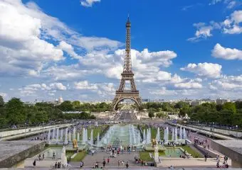 Bild zeigt: Der Eifelturm in Paris
