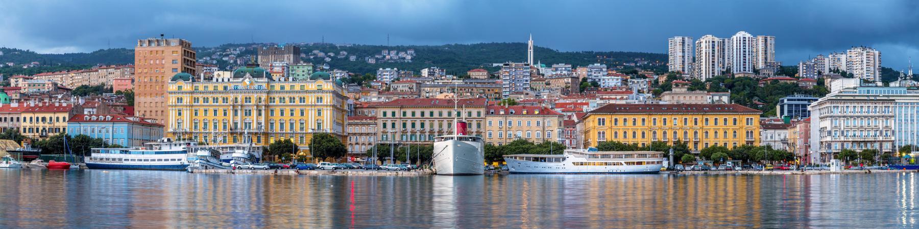 Bild zeigt das Headerbild zum Beitrag mit dem Thema: Rijeka – Kroatiens lebendige Hafenstadt mit Charme und Geschichte