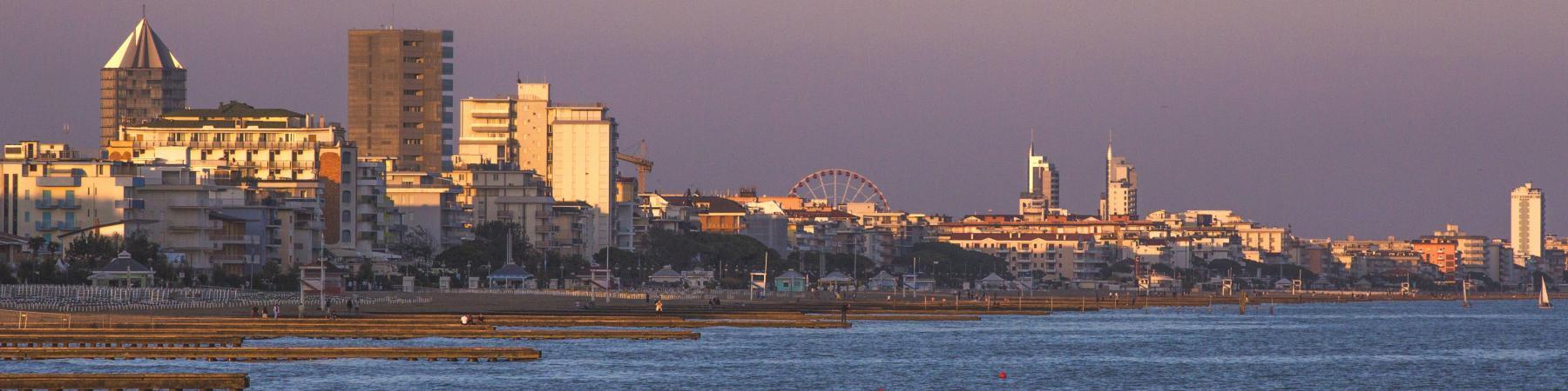 Bild zeigt das Headerbild zum Beitrag mit dem Thema: Jesolo – Italiens Strandoase an der Adria
